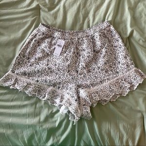NWT American Eagle Shorts